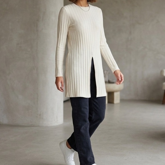 Mango Tops - Mango Ribbed Knit Longsleeve Tunic Size XL Cream Front Slit Minimalist